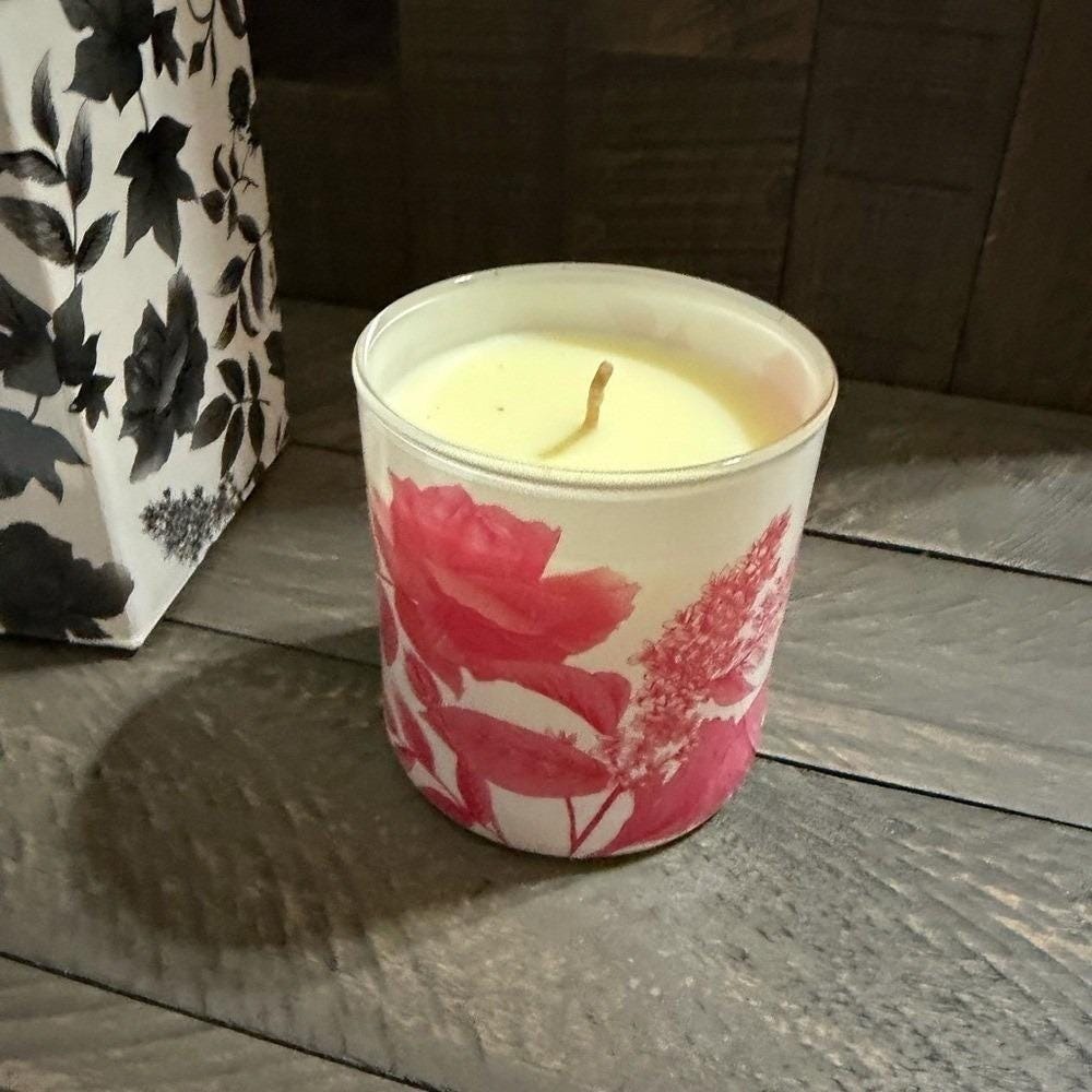 NWT PartyLite spring delight Scented Candle‎ with Floral Design - Picture 4 of 6